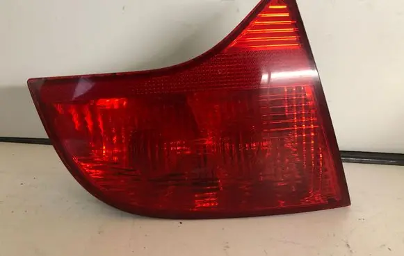 Audi A4 S4 B7 8E 8H Tailgate rear/tail lights 8E9945093
