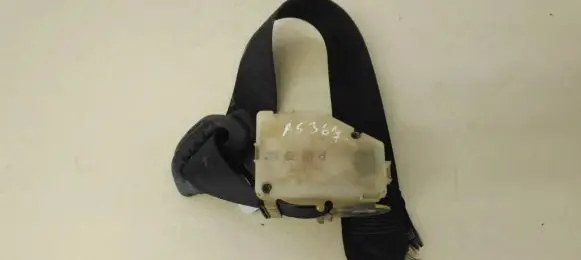 Opel Corsa B Rear seatbelt 90387488