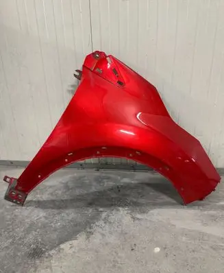 Renault Captur Fender 631001642R
