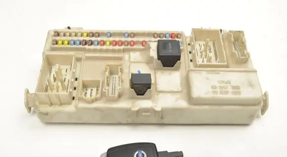 Volvo V50 Fuse box set 30765471