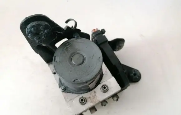 Renault Scenic II - Grand scenic II ABS Pump 0265284138 8200344607