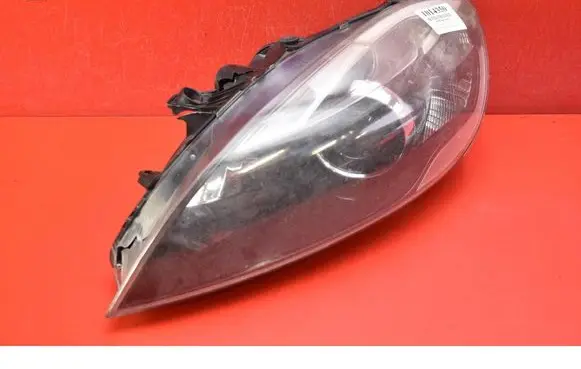 Volvo V40 Headlight/headlamp 31283332