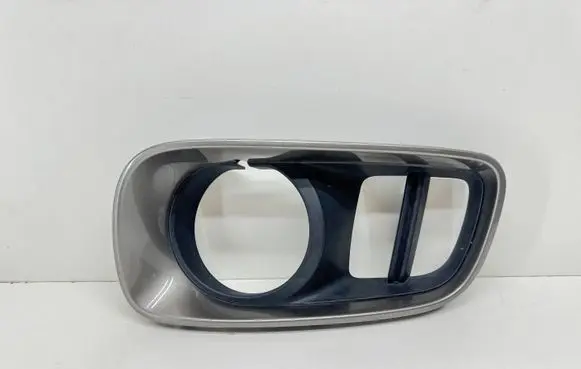 Mini Cooper Countryman F60 Front fog light trim/grill 7390551