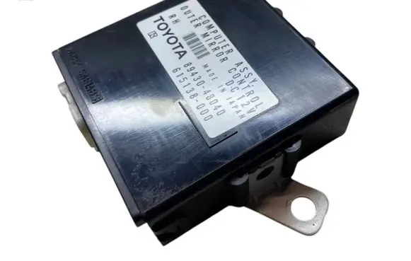 Lexus RX 330 - 350 - 400H Wing mirror control module 8943048040 615138000