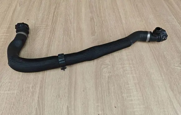 BMW 4 G22 G23 G24 G26 Engine coolant pipe/hose 8581011
