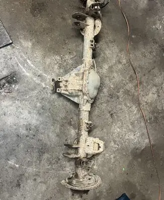 Dodge Nitro Rear axle beam with reductor 