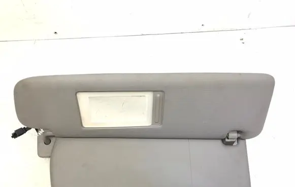 Volkswagen Touareg I Sun visor 7L6857552AC 3W5