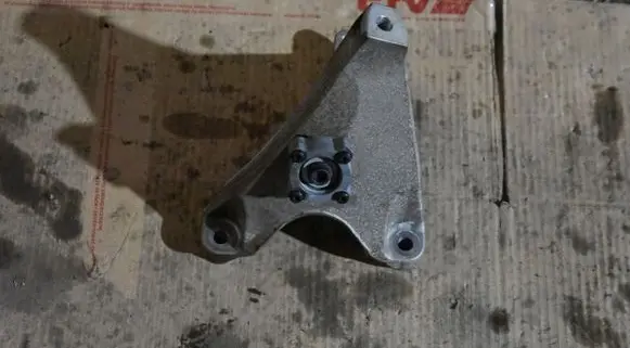 Porsche Panamera (971) Engine mount bracket 971199307D555525