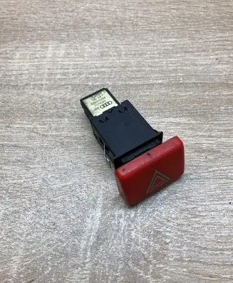Audi A4 S4 B6 8E 8H Hazard light switch 8E0941509