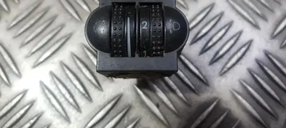 Volkswagen PASSAT B5 Headlight level height control switch 3b0941333a