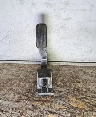 Volkswagen Crafter Accelerator throttle pedal F00C3E2430