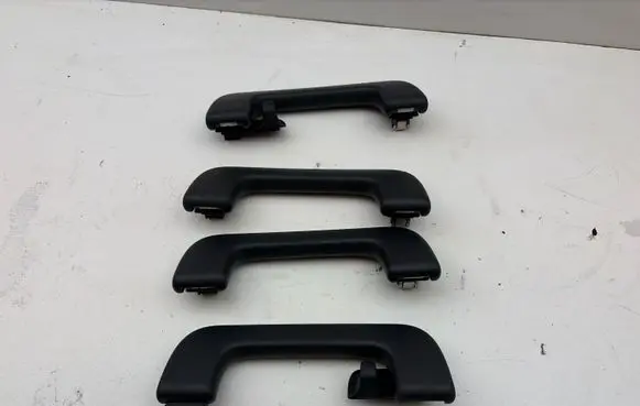 Porsche Panamera (971) A set of handles for the ceiling