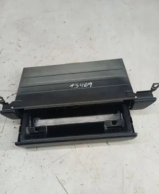 Car ashtray