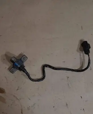 Volvo S60 Crankshaft position sensor 1275789