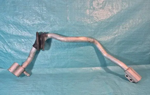 Audi A4 S4 B8 8K Air conditioning (A/C) pipe/hose 8K2260712E