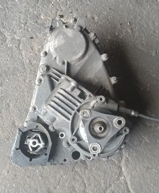 BMW X5 E53 Gearbox transfer box case 27107526279 7526279