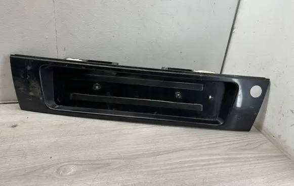 Audi A6 S6 C4 4A Tailgate trim 4A5853465D 4A9853465C