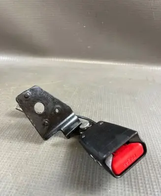 Citroen DS4 Rear seatbelt buckle 306903500021
