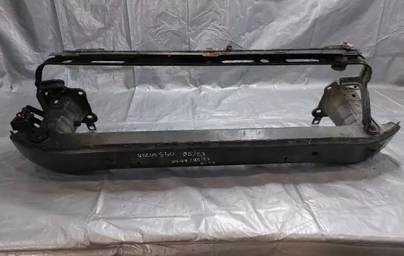 Volvo S40 Front bumper cross member 30699334