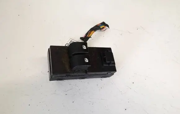 KIA Ceed Electric window control switch 935701h020