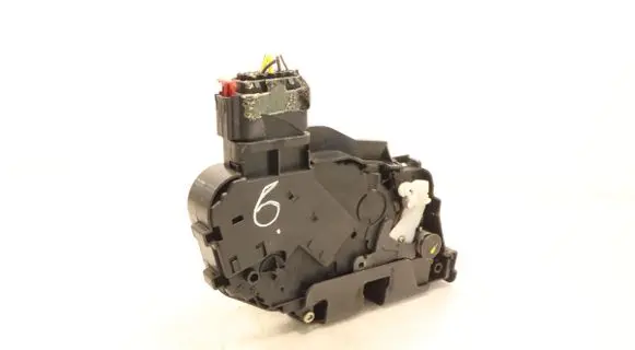 Volvo V50 Front door lock