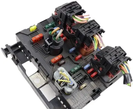 Citroen C3 Fuse module 9664055480