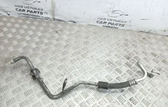 Ford Focus C-MAX Air conditioning (A/C) pipe/hose