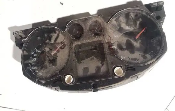 Speedometer (instrument cluster)
