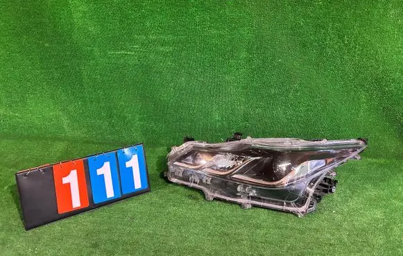 Toyota Corolla E210 E21 Headlight/headlamp 81150-02T31