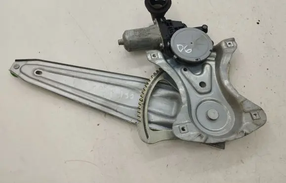 Toyota Auris 150 Rear door window regulator with motor 857200D120