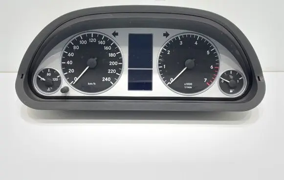 Mercedes-Benz B W245 Speedometer (instrument cluster) A1695403848
