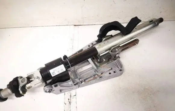 Mercedes-Benz E W212 Steering wheel axle pp212460075 212460075