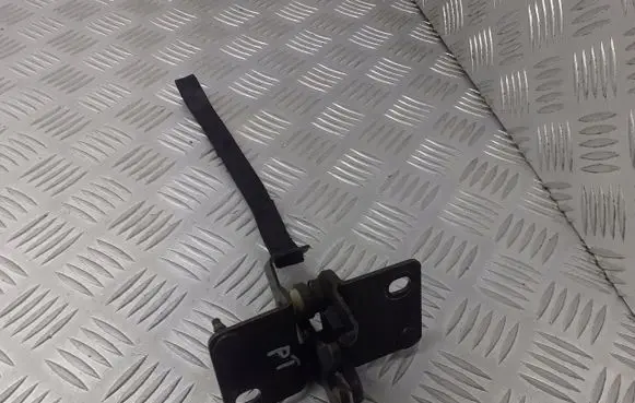 Nissan Altima Seat back rest lock catch 88641-01531