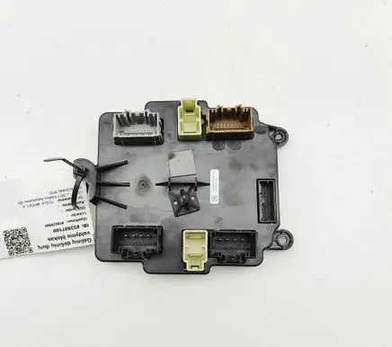 Tesla Model X Door control unit/module 106205610B