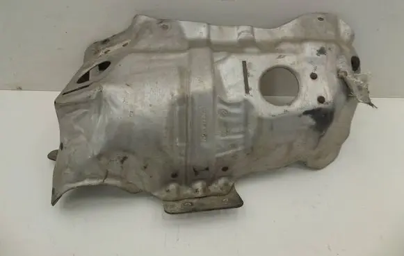 Mini One - Cooper F56 F55 Exhaust heat shield 7618385