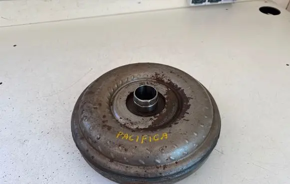 Chrysler Pacifica Torque converter 075620673270AD