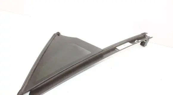 Land Rover Range Rover Sport L461 Rear side window N9X225829BE N9X225829