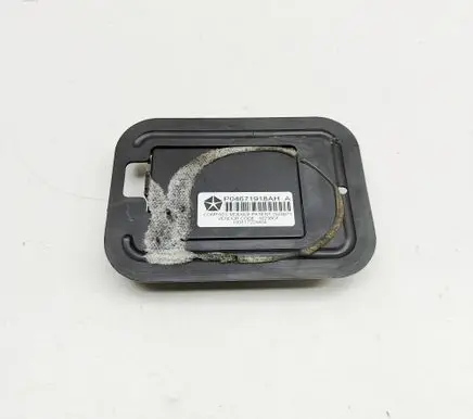 Jeep Grand Cherokee (WK) GPS navigation control unit/module P04671918AH 4671918AH