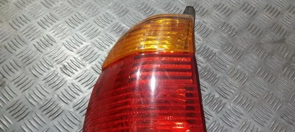 BMW 5 E39 Rear/tail lights 6900213
