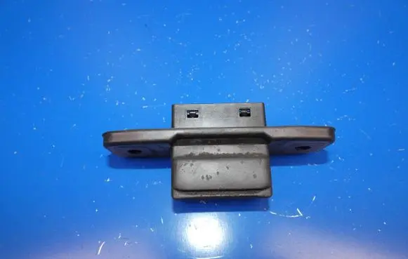 Mazda CX-5 Tailgate opening switch 
