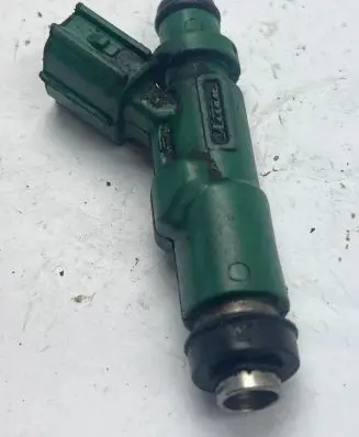 Toyota Prius (XW20) Fuel injector 2325021020