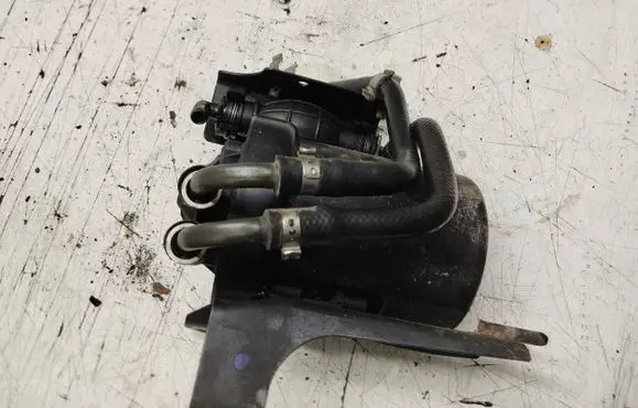 Volvo S40, V40 Fuel expansion tank 