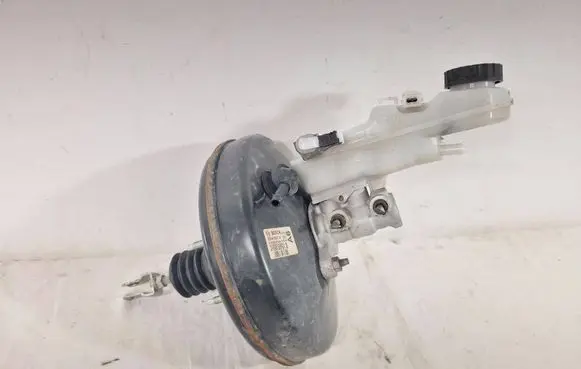 Toyota Corolla E140 E150 Brake booster 4720002601B 0204703719