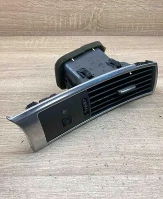Audi A6 S6 C6 4F Dashboard side air vent grill/cover trim 4F2820902C