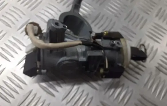 Mitsubishi Galant Ignition lock 337719