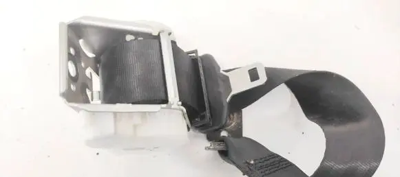 Ford Focus Rear seatbelt BM51611B68AD BM51-611B68-AD