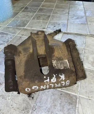 Citroen Berlingo Front brake caliper