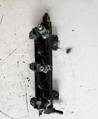 Volkswagen Polo IV 9N3 Fuel injectors set 03E971824