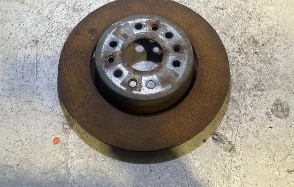 Jeep Grand Wagoneer Front brake disc