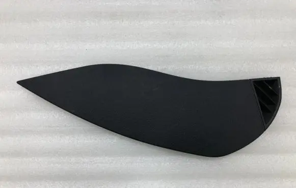 Volkswagen Touran III Dashboard center trim panel 5TB858247A